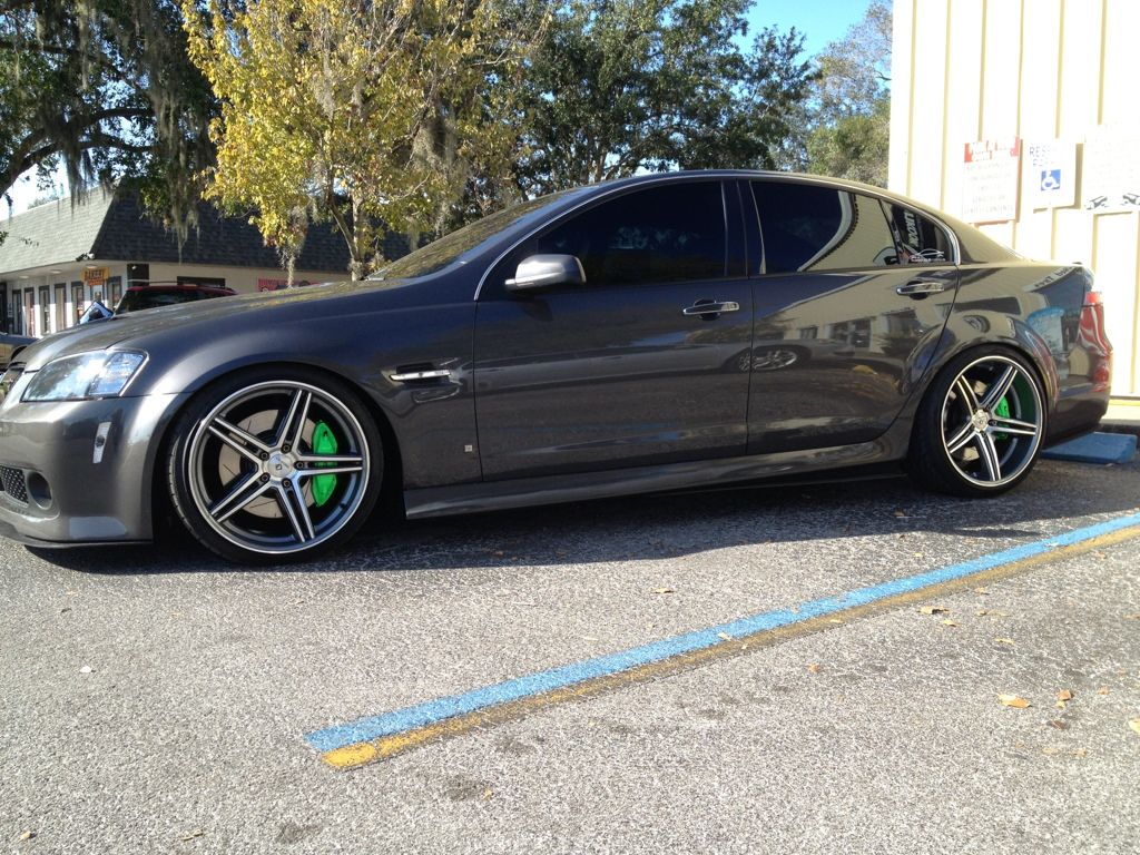 Ctsv green calipers Pontiac G8 Forum